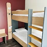 Wood Bordeaux Aeroport Hotel 2*