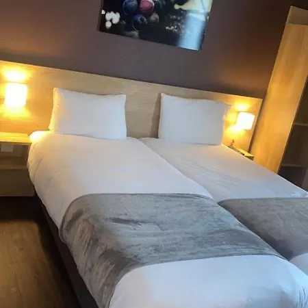 Hotel Wood Bordeaux Aeroport