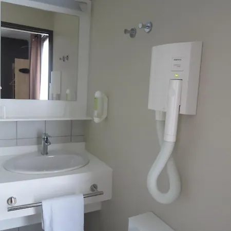 Hotel Wood Bordeaux Aeroport *