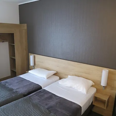 Hotel Wood Bordeaux Aéroport