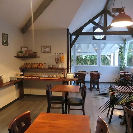 Wood Bordeaux Aeroport Hotel Mérignac