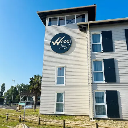 波尔多机场伍德酒店 Mérignac