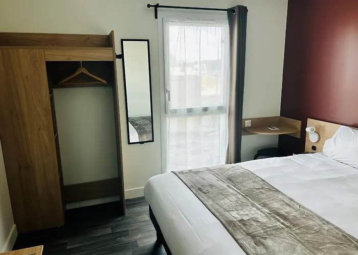 Готель Wood Bordeaux Aeroport