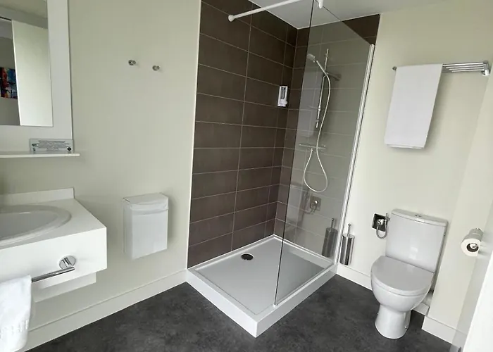 Wood Bordeaux Aeroport Отель