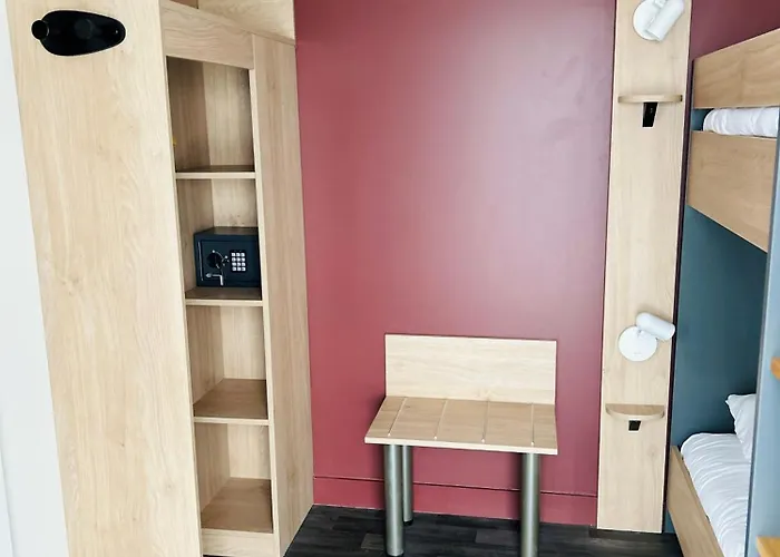 Wood Bordeaux Aeroport Мериньяк