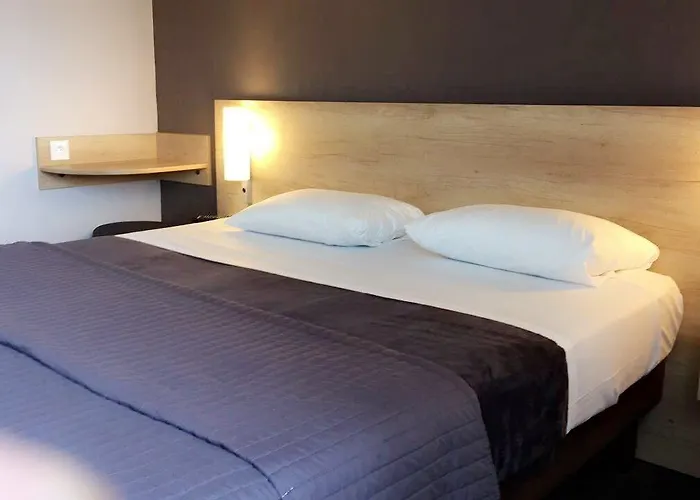 Wood Bordeaux Aeroport