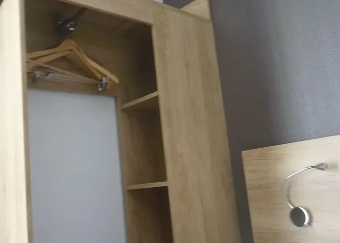 Wood Bordeaux Aeroport 2* Мериньяк