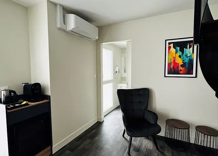 Готель Wood Bordeaux Aeroport Мериньяк